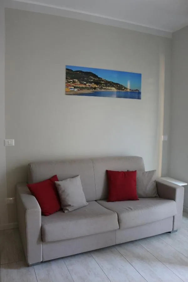 Nina 3 Villa Finale Ligure